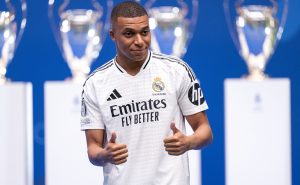 Danh sách cầu thủ Real Madrid mùa giải 2024/25 mới nhất, đầy đủ nhất - Ảnh 1